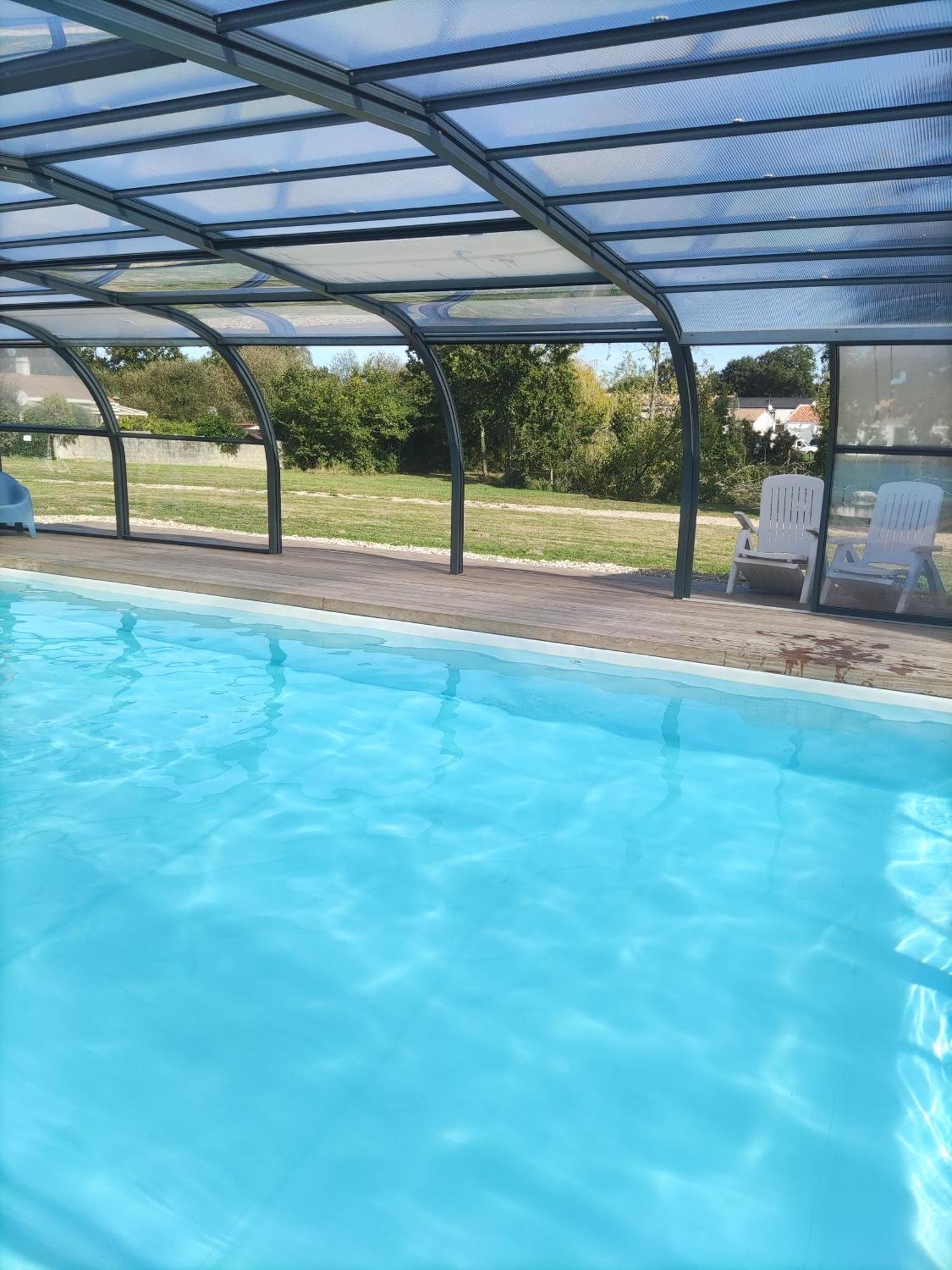 Maison Avec Piscine Privee, Proche Plage Avrillé Exterior foto